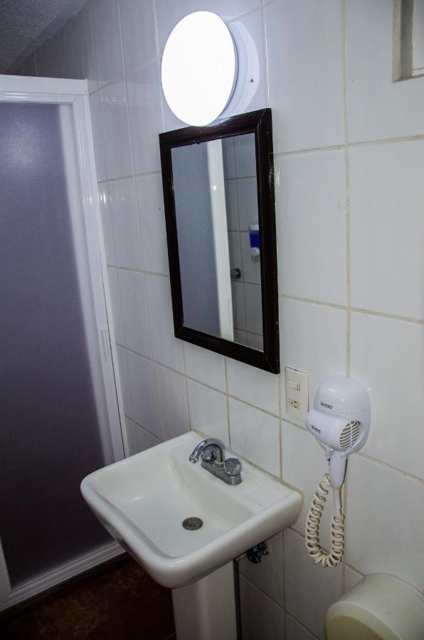 Hotel Tecnologico Керетаро Экстерьер фото