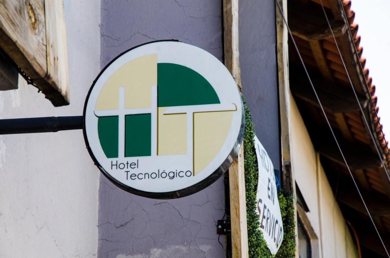 Hotel Tecnologico Керетаро Экстерьер фото